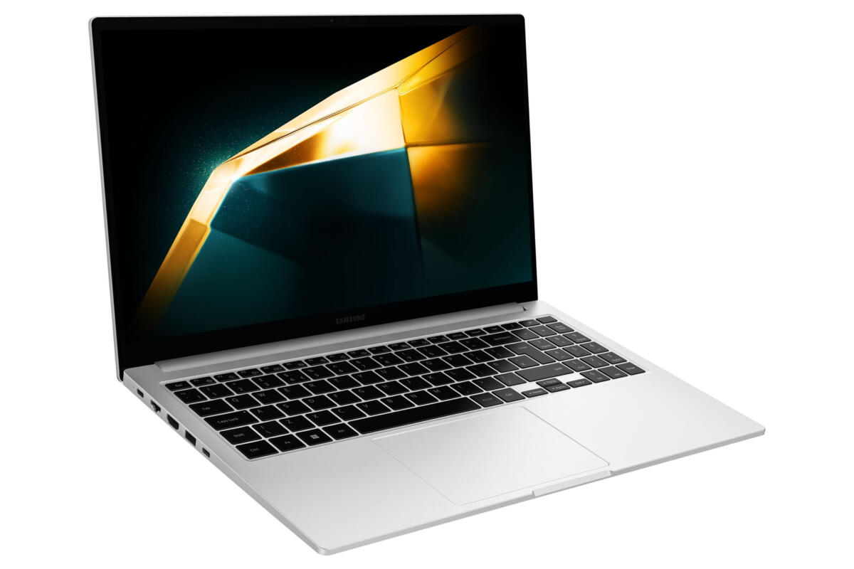 Samsung Galaxy Book4 Core™ 7 150U 512GB SSD 16GB 15.6