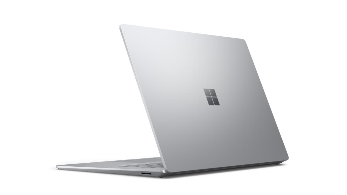 Microsoft Surface Laptop Core I U Gb Ssd Gb X